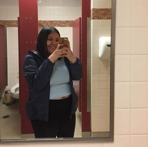 Meet your Posher, Victoria